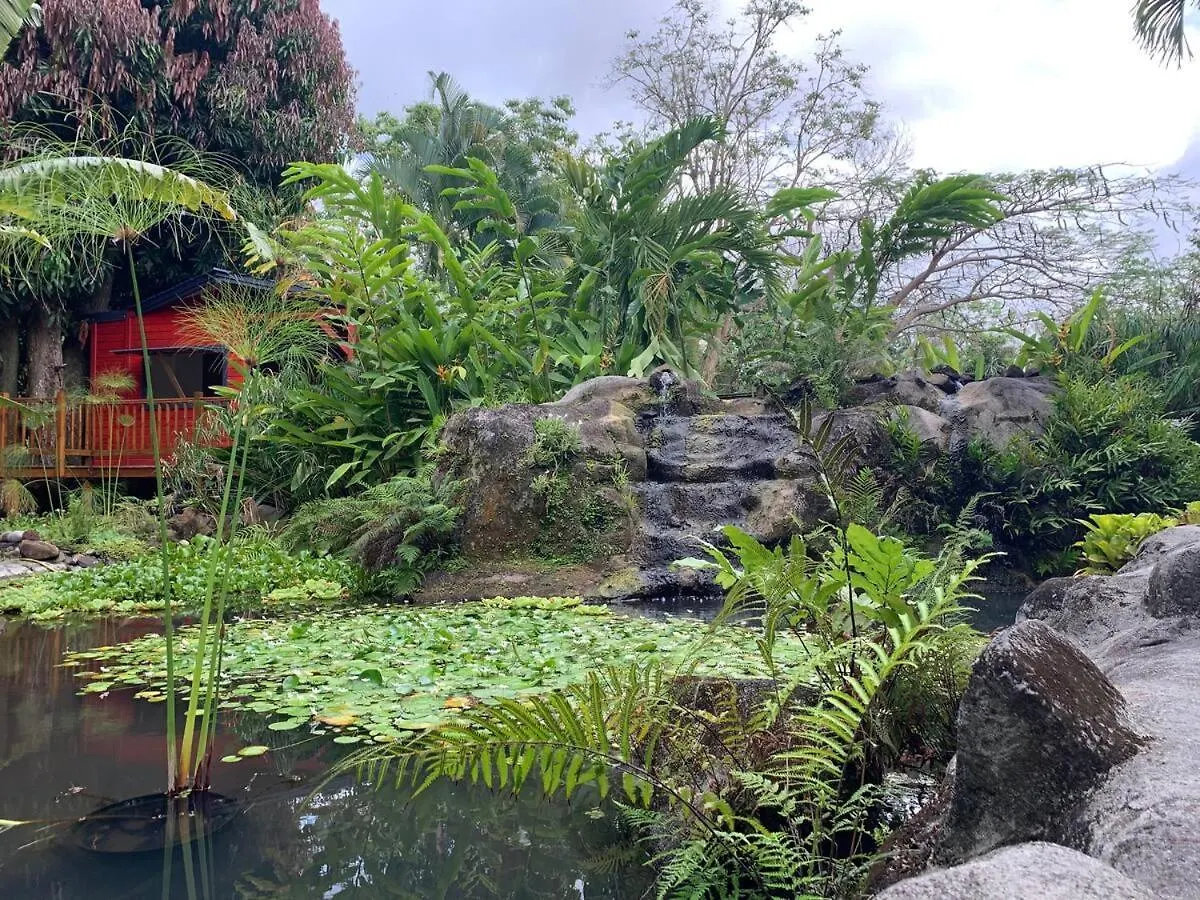 Le Morne Aux F0Us Cabanes & Jardin Tropical ديساي 0*,  غوادلوب