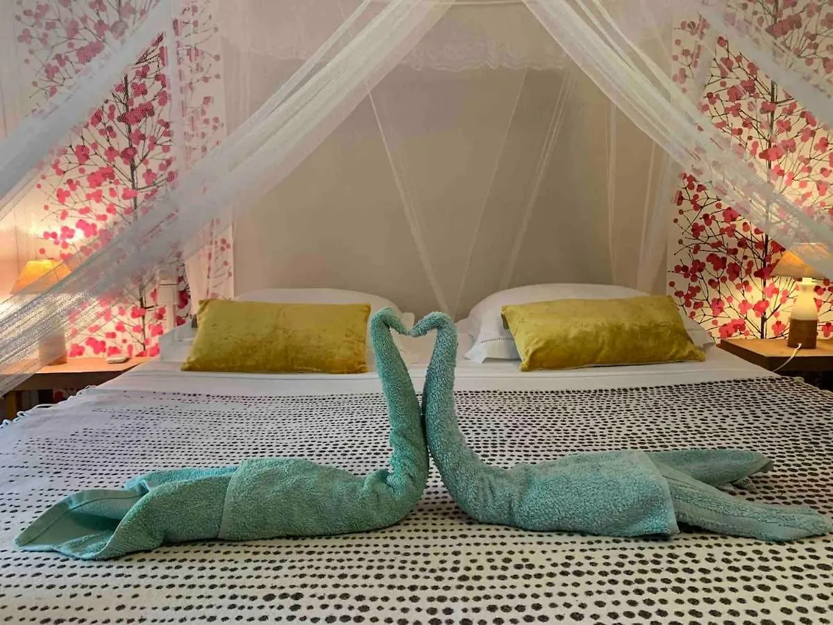 Le Morne Aux F0Us Cabanes & Jardin Tropical Деше Гостевой дом